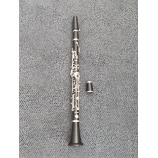B-Klarinette Marke F.A. Uebel, Mod. 621, SN:71165