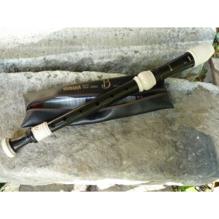 YAMAHA YRA-302 B III Alt, braun